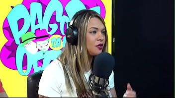 Fernandinha Fernandez falando de putaria ao vivo